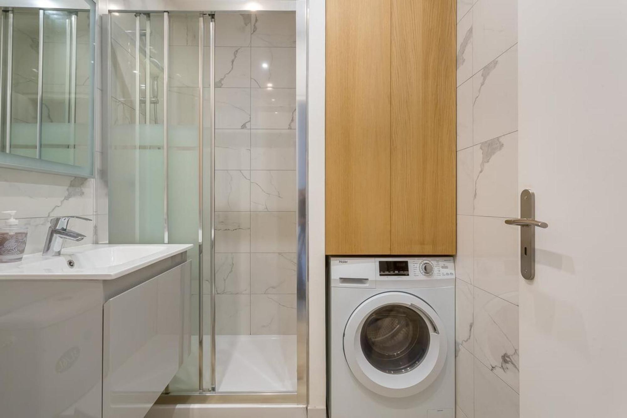 Hamac Suites - Monplaisir Fully Equipped Studio-2P ลียง ภายนอก รูปภาพ